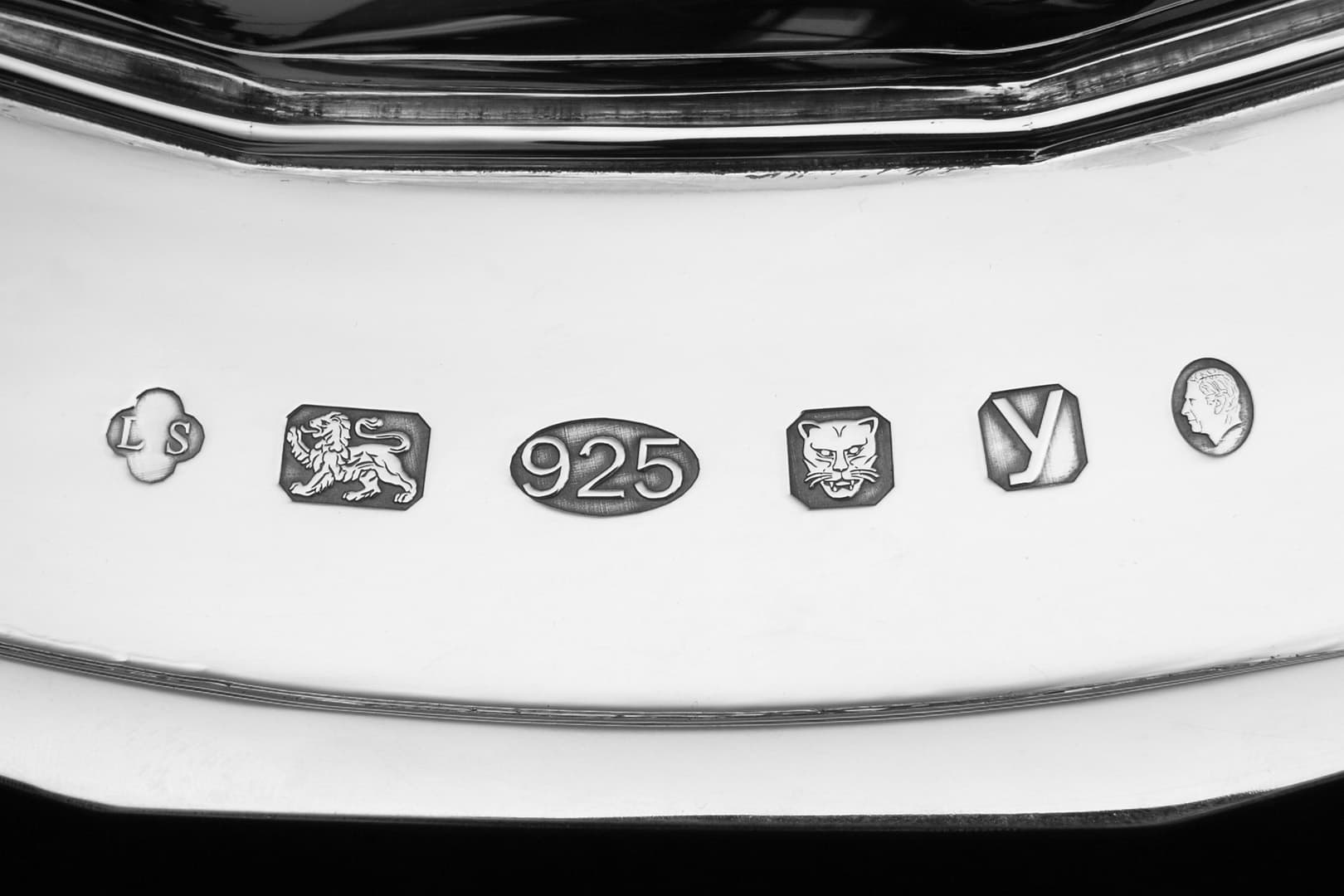 7-first-folio-silver-salver-pete-le-may